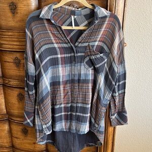 Free People Women’s XS Oversized Plaid Button-Up Shirt